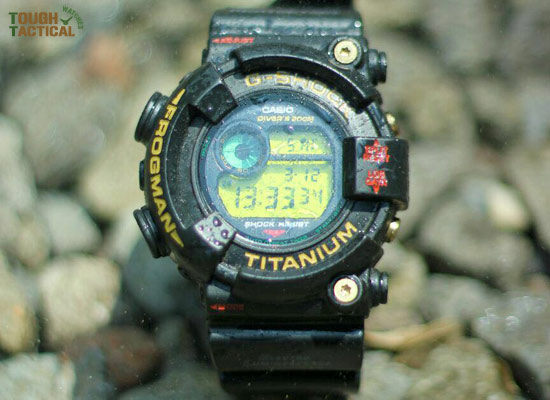 G-Shock-DW-8201NT-1JR-2